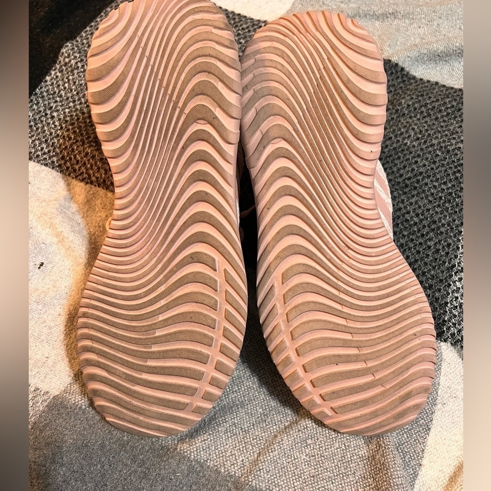 adidas Women’s Peach Pink Knit Sneakers - Picture 8 of 9